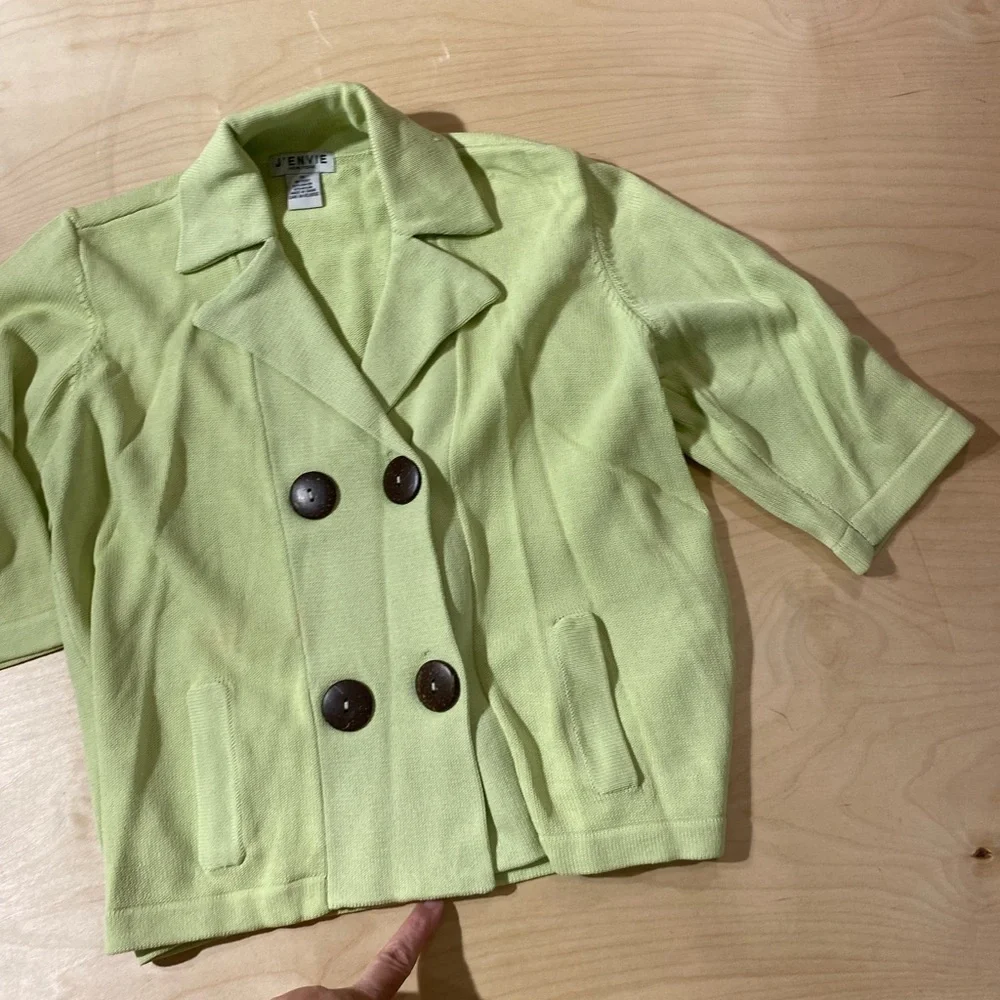J’ENVIE Sweater size Medium (BT)